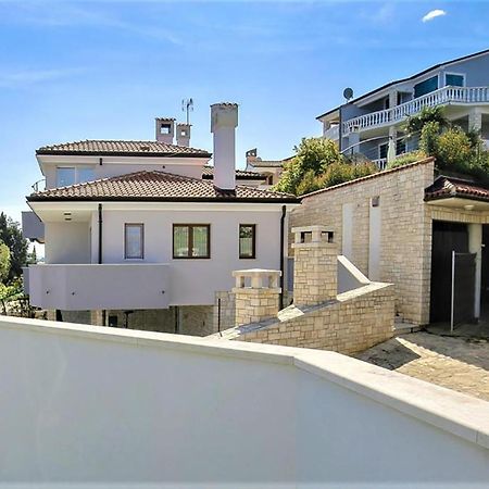 Apartments Villa Sofia Crveni Vrh Luaran gambar